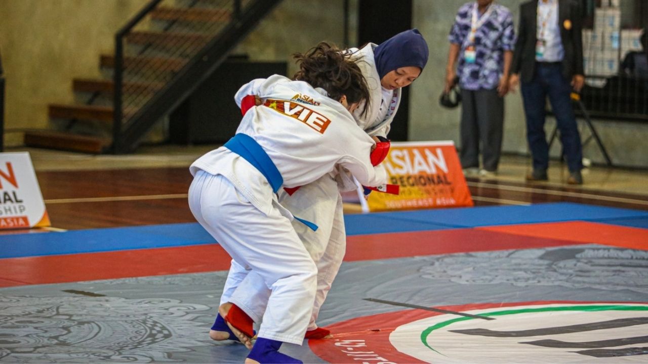 Atlet Jujitsu Blitar.jpg