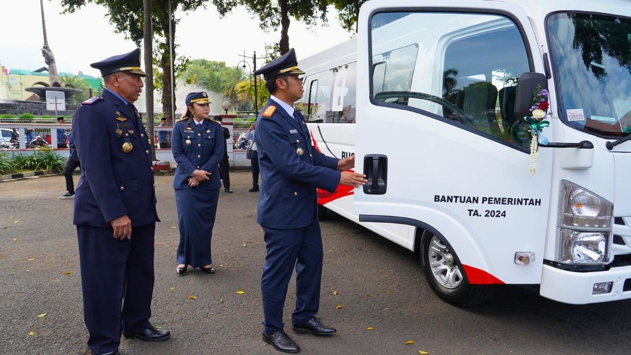 Efisiensi Anggaran Tak Ganggu Layanan, Bus Sekolah Kota Blitar Tetap Beroperasi