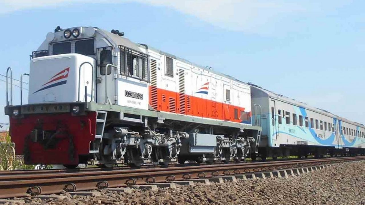 Imbas Insiden Kecelakaan Kereta Api di Stasiun Bekasi, KA Singasari Blitar–Pasar Senen Dibatalkan