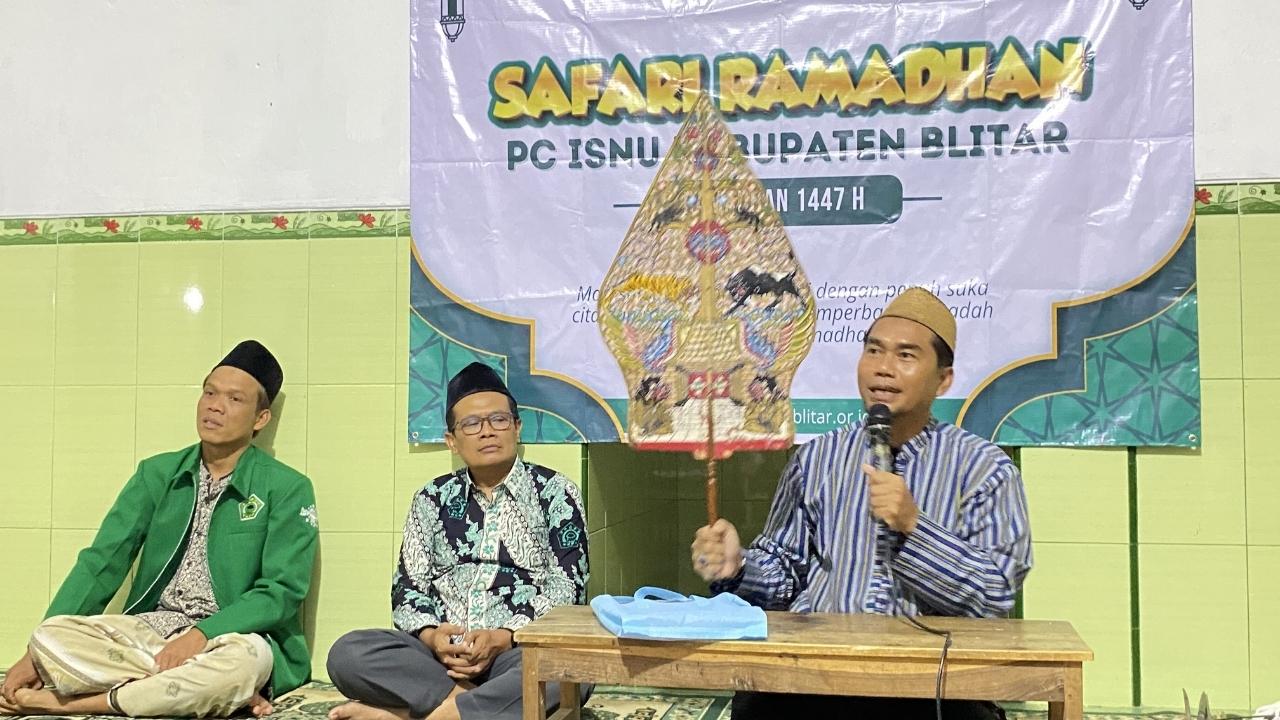 Wayang Kulit sebagai Jalan Dakwah, Cara Unik Ki Nanang Wisanggeni Menyapa Jamaah Desa