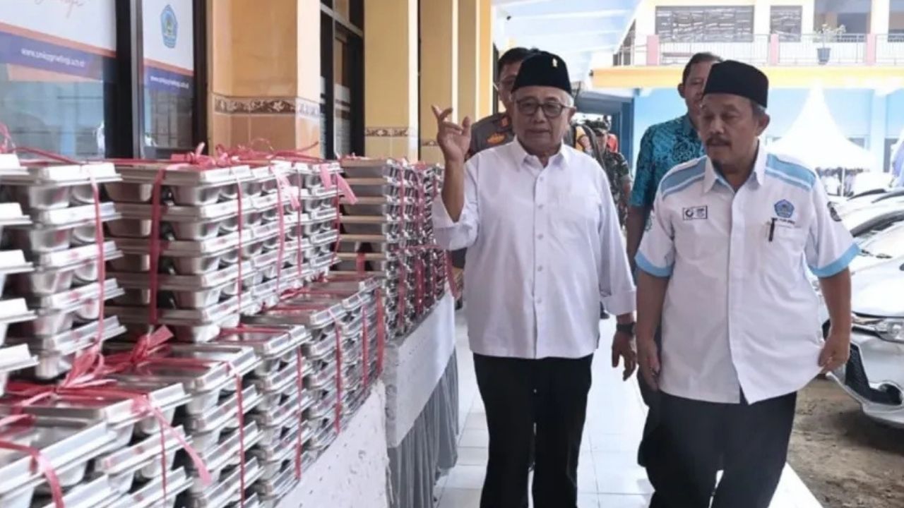 Terkendala Izin dan Standar Pengelolaan Limbah, Puluhan Dapur MBG di Kabupaten Blitar Disuspensi