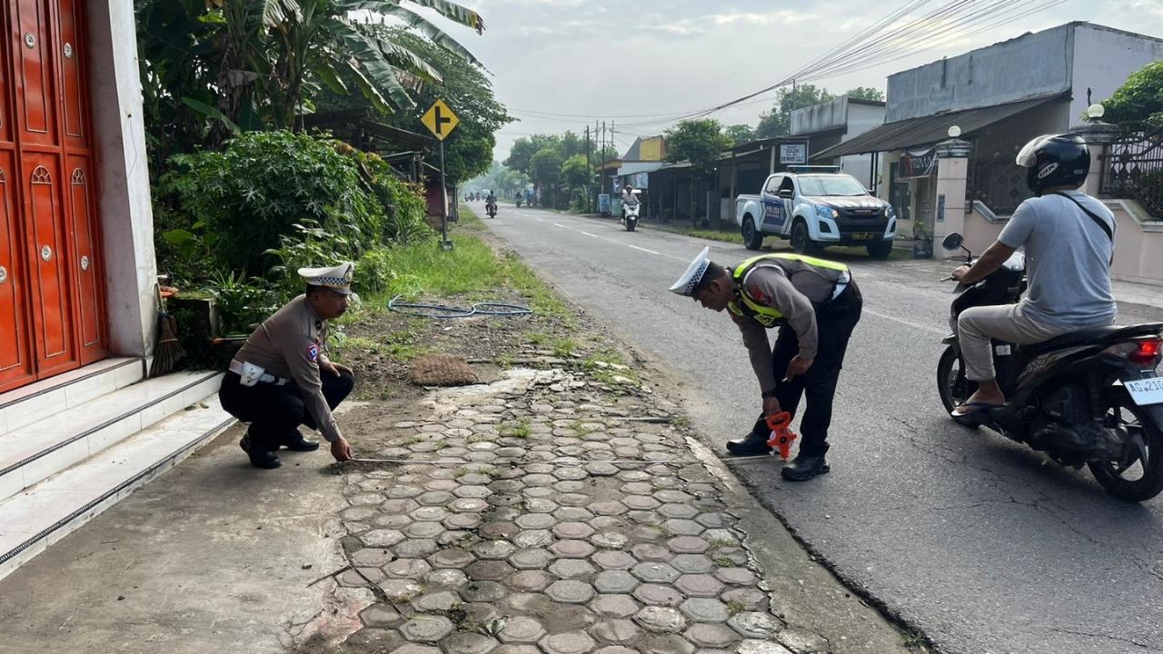 Polisi Berhasil Identifikasi Mobil Terlibat Tabrak Lari di Blitar