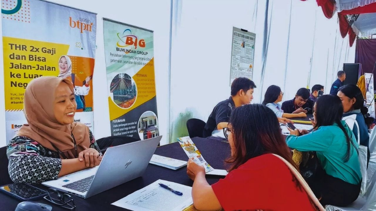 Lapangan Kerja Menggeliat, Angka Pengangguran di Kabupaten Blitar Terus Melandai hingga 2025