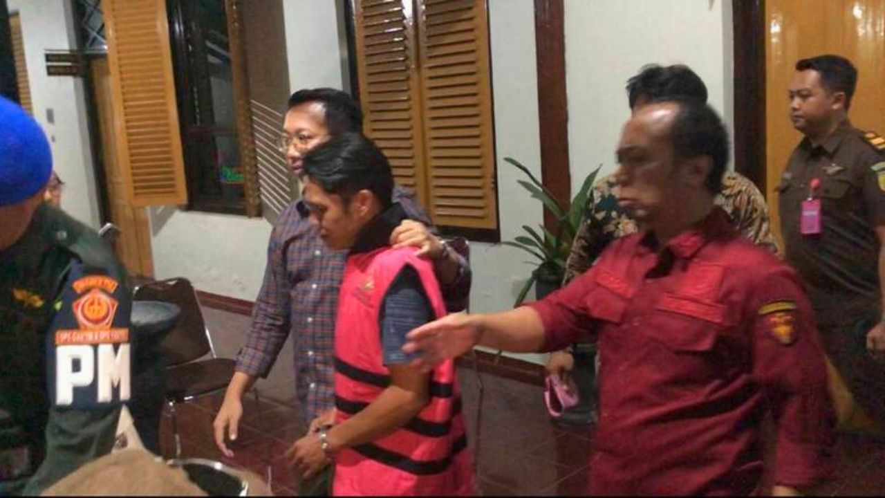 2 Terdakwa Kasus Korupsi Dam Kali Bentak Blitar Masih Terima Gaji Sebagai ASN