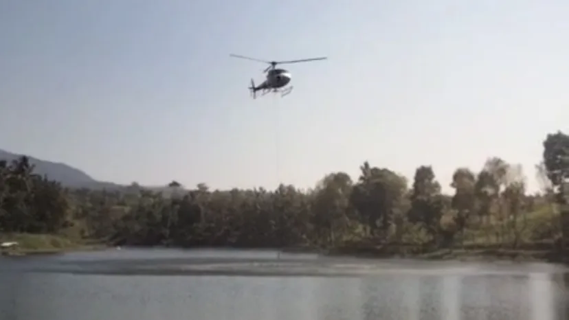 Helikopter Akhirnya Bisa Bom Air, Api Gunung Kawi Blitar Mulai Terkendali