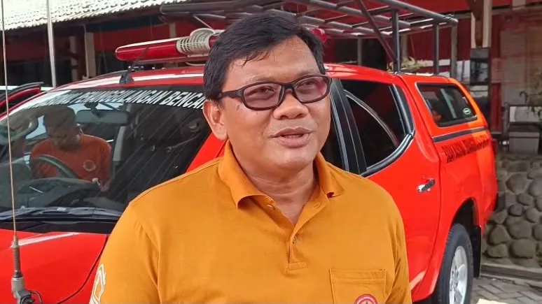 Karhutla Gunung Buthak Menjalar, BPBD Blitar Berhadapan dengan Medan Terjal