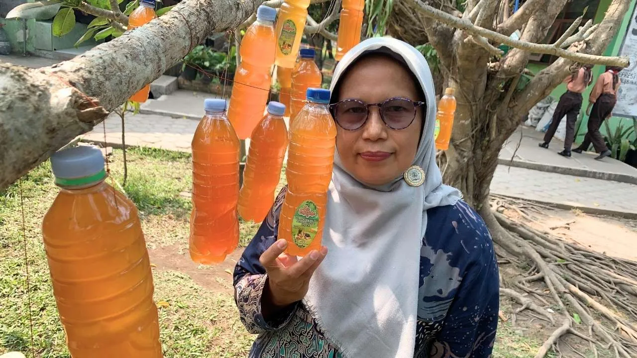 Sampah Organik Tak Selalu Berakhir di TPA, Purnawati Menyulapnya Jadi Sabun Eco Enzyme