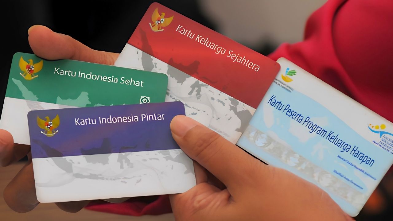 Mensos Audiensi dengan Bupati Blitar, Gus Ipul Tegaskan Warga Tak Layak Penerima Bansos Harus Dicoret