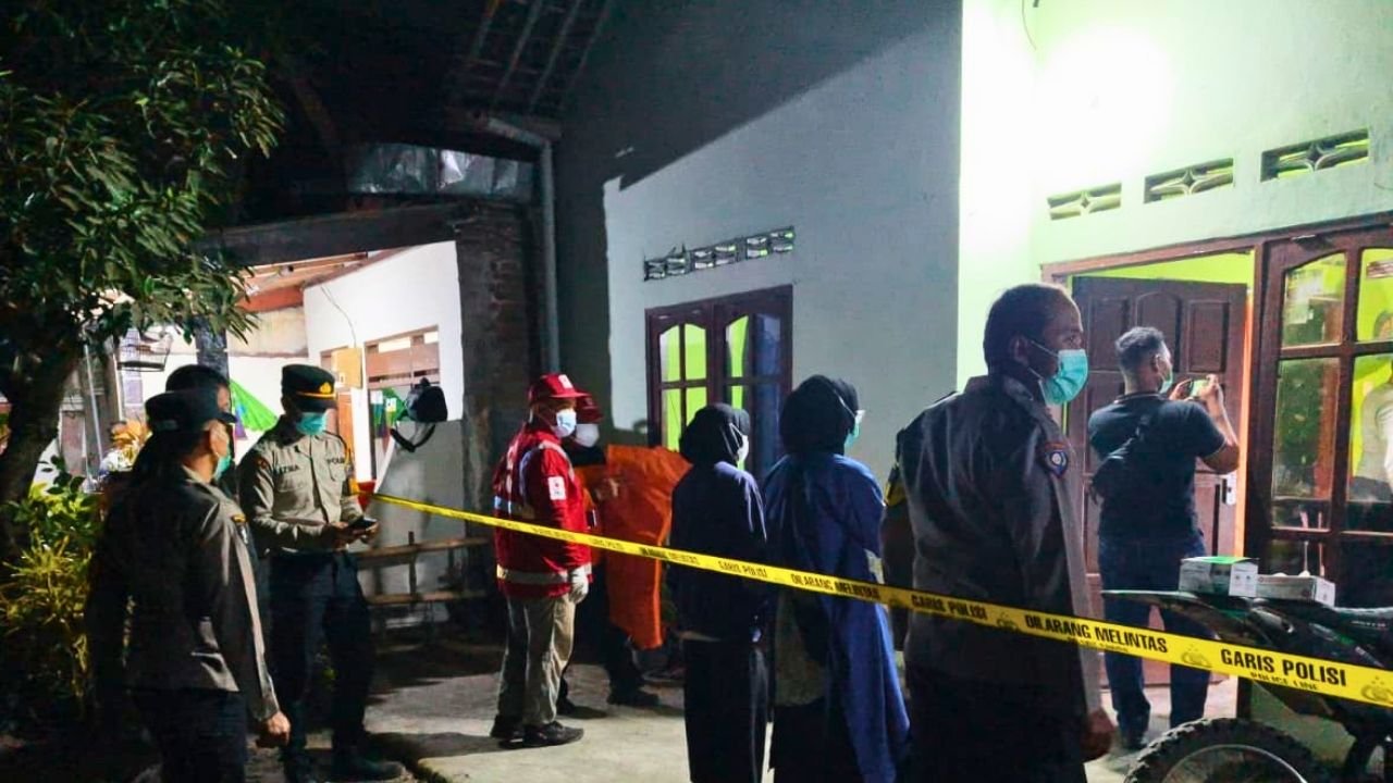 Lama Tidak Terlihat Beraktivitas, Pria Paruh Baya Ditemukan Tak Bernyawa di Talun Blitar