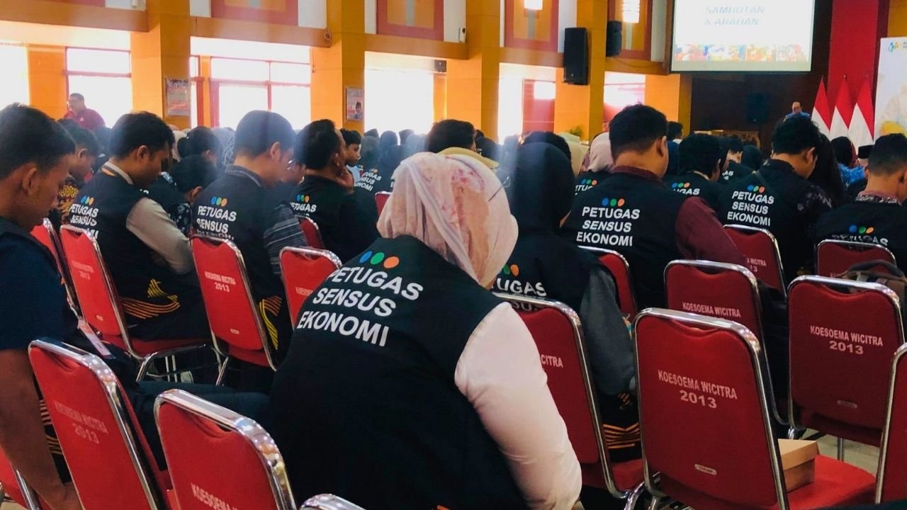Dua Setengah Bulan Keliling, 117 Petugas Sensus Ekonomi Dapat Honor Rp1,3 Miliar