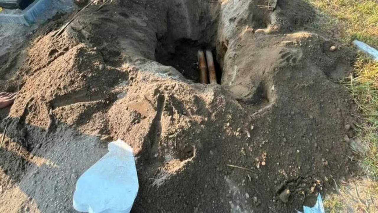 Ditemukan Sobekan Foto dan Cangkul, Makam di Udanawu Blitar Diduga Dibongkar OTK