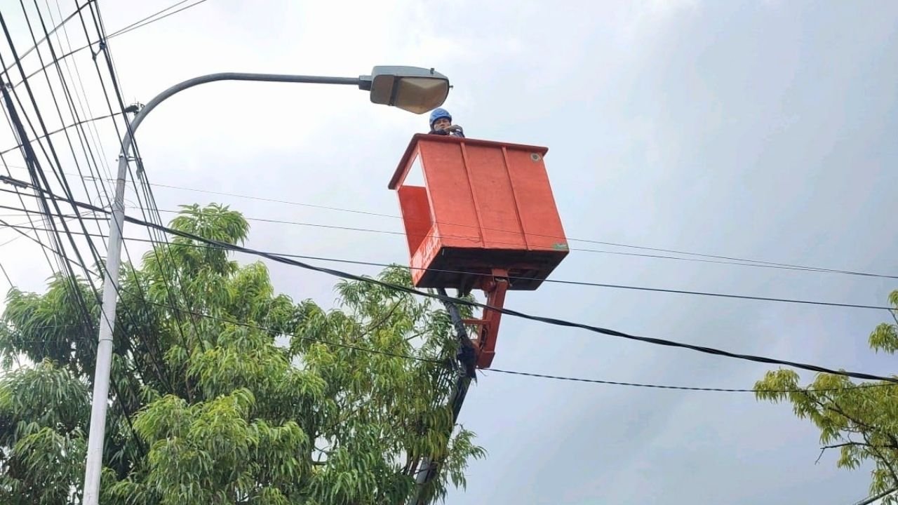 Keterbatasan SDM dan Armada, Pemeliharaan PJU Blitar Belum Optimal