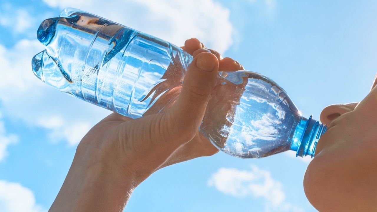 Aktivitas Padat? Dinkes Blitar Sarankan Air 2 Liter dan Tidur Cukup