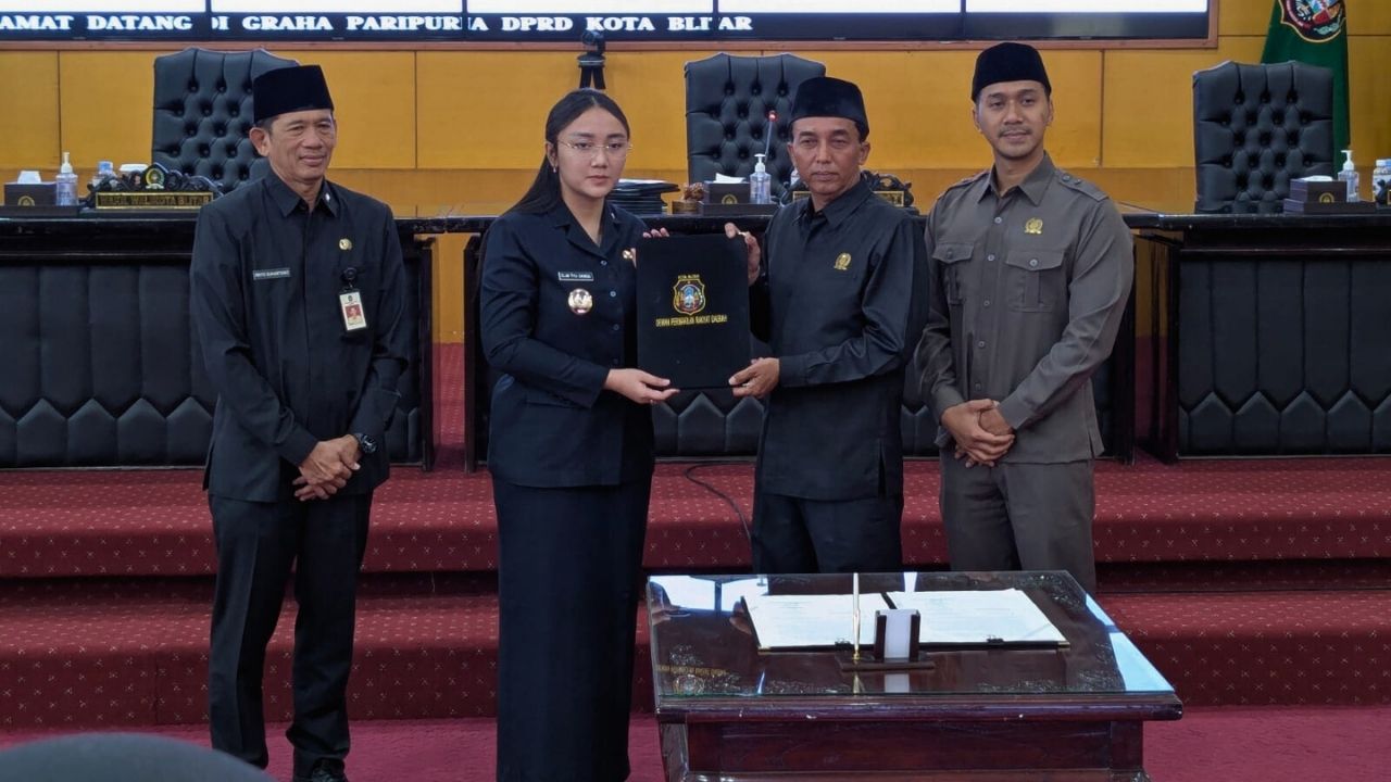 Pengendalian Miras hingga Perpustakaan Daerah, Dua Raperda Disahkan DPRD Kota Blitar